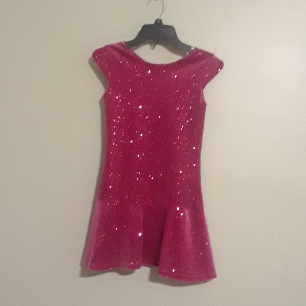 Girl's dress